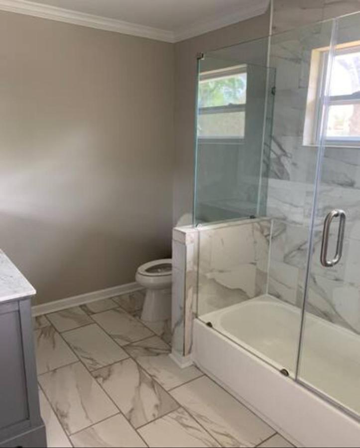 Atlanta Unit 1 Room 1 - Peaceful Private Master Bedroom With Private Balcony Exterior photo